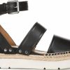 Futurefashionforward.shop33a1104061 8