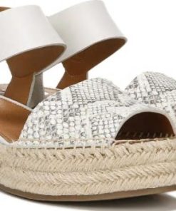 Futurefashionforward.shop5a27f64bf1 2