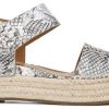 Futurefashionforward.shopa57db11021 3