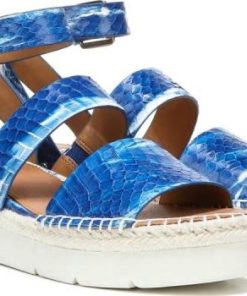 Futurefashionforward.shopdbd964955d 2